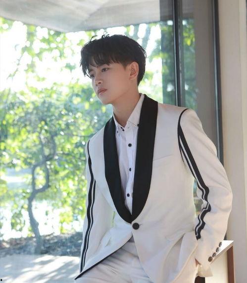 邓伦任嘉伦最新爆料,揭秘幕后故事与精彩瞬间