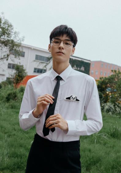 龚俊最新爆料新闻联播,揭秘新闻联播幕后故事